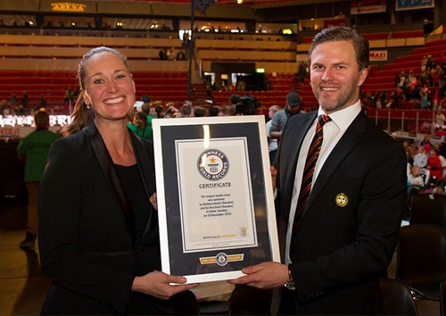 Karolina Lisslö, Mattecentrums generalsekreterare, Johan Cahling, Brynäs IF:s vice klubbdirektör.