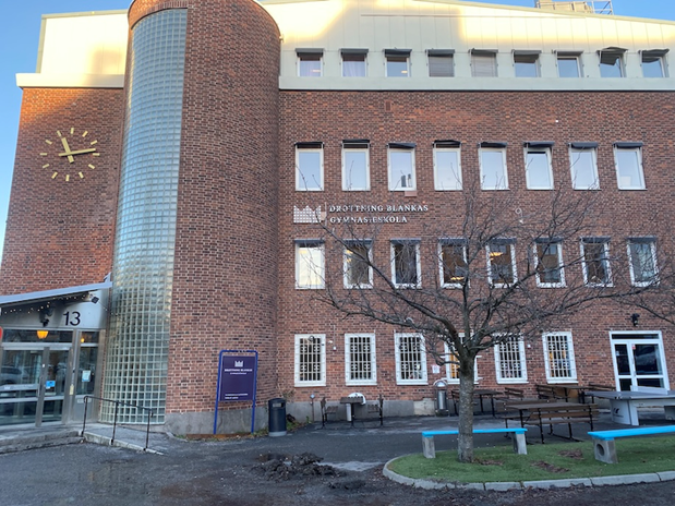 Drottning Blankas Gymnasieskola .png