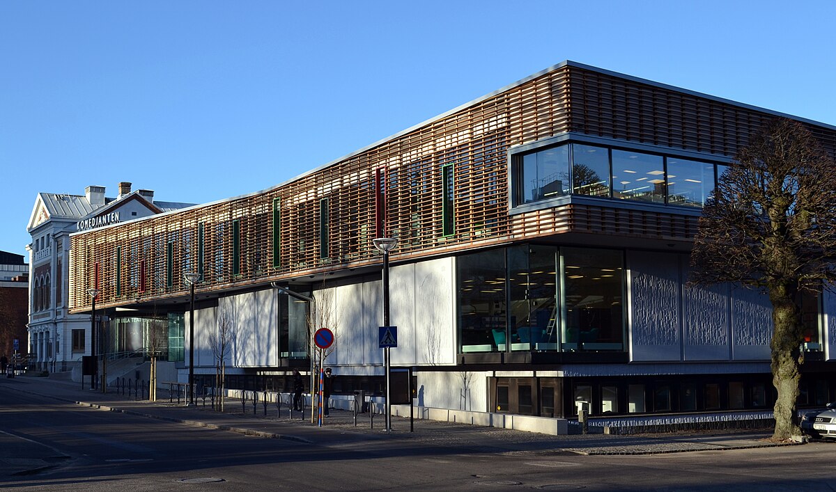 Varberg Stadsbibliotek.jpg